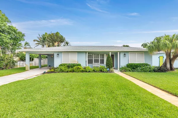 152 Vassar DR, Lake Worth Beach, FL 33460