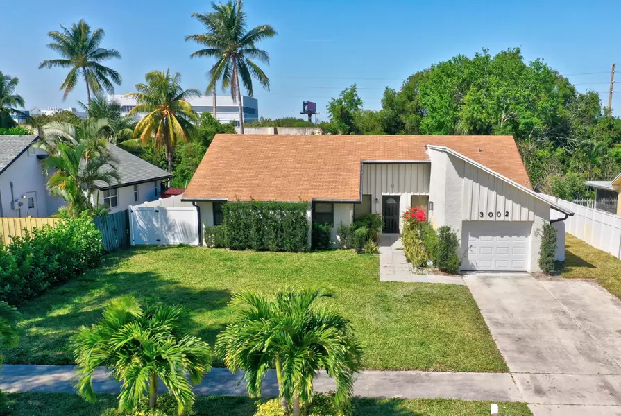 3002 Dunlin RD, Delray Beach, FL 33444