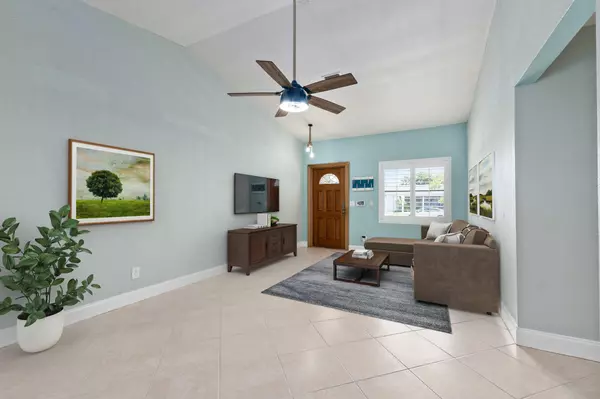 Jensen Beach, FL 34957,1685 NE Darlich AVE