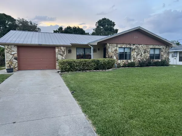 241 SE Verada AVE, Port Saint Lucie, FL 34983