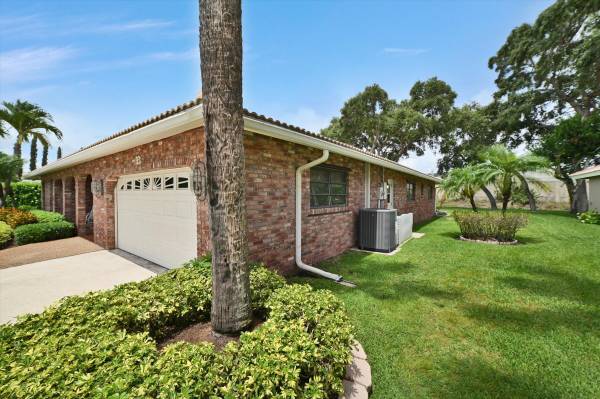 Boca Raton, FL 33486,93 SW 15th CT