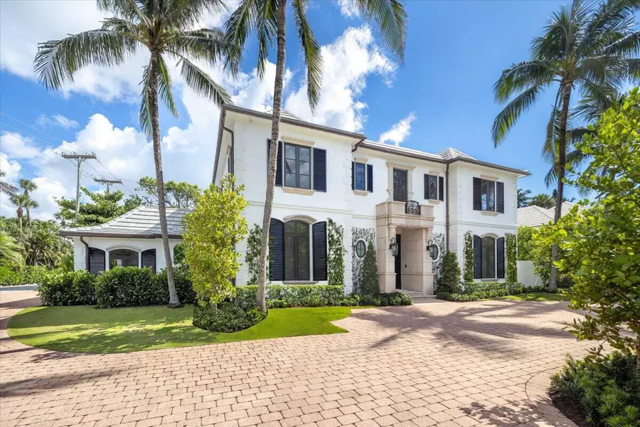 125 Via Vizcaya, Palm Beach, FL 33480