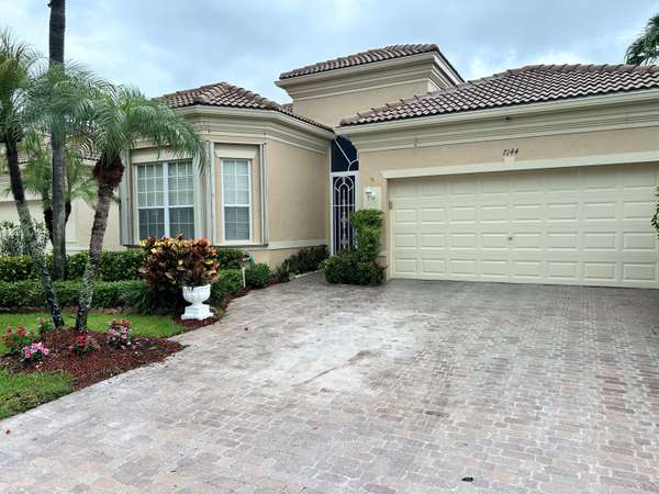 Delray Beach, FL 33446,7144 Demedici CIR