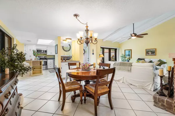 Boca Raton, FL 33433,6624 Patio LN