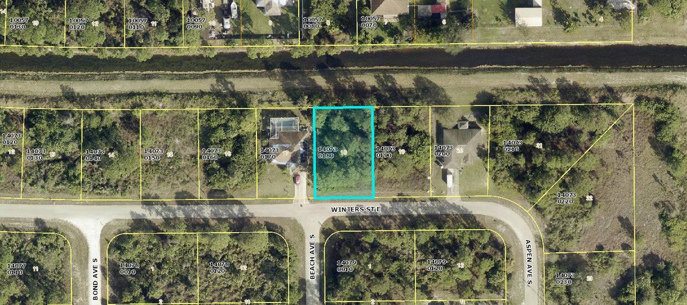 1047 E Winters ST, Lehigh Acres, FL 33974