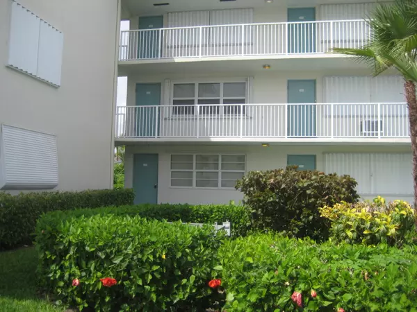 210 E Horizons 109, Boynton Beach, FL 33435