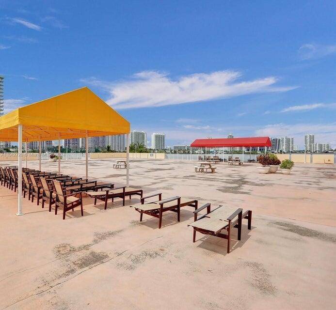 Sunny Isles Beach, FL 33160,251 174th ST 1611