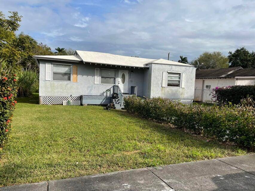 Pahokee, FL 33476,332 Banyan AVE