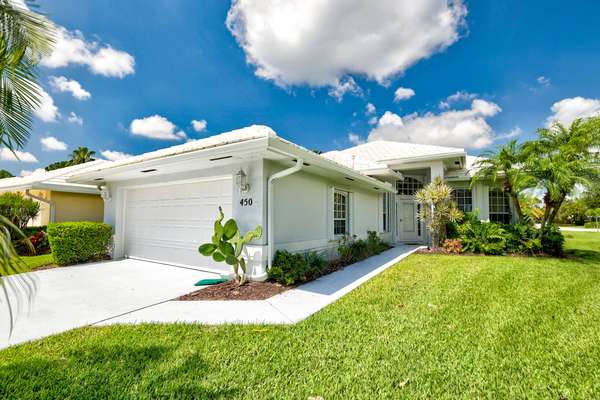 450 SW Fairway LNDG, Port Saint Lucie, FL 34986