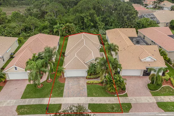 Port Saint Lucie, FL 34986,843 SW Munjack CIR