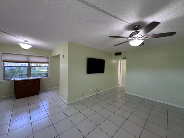 Boca Raton, FL 33434,137 Brighton D 137