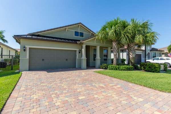 Lake Worth, FL 33467,8161 Hanoverian DR