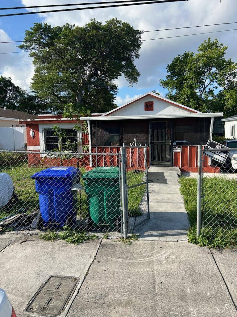 1220 NW 71st ST, Miami, FL 33147