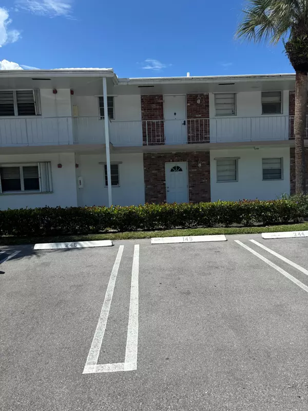 2475 W Golf BLVD 145, Pompano Beach, FL 33064