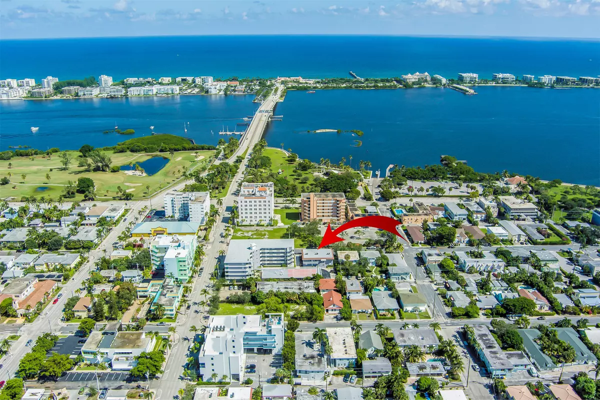 Lake Worth Beach, FL 33460,17 S Lakeside DR 5