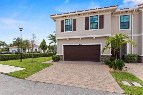 Riviera Beach, FL 33410,4401 Hemlock DR