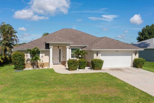 2064 SW Driftwood ST, Port Saint Lucie, FL 34953