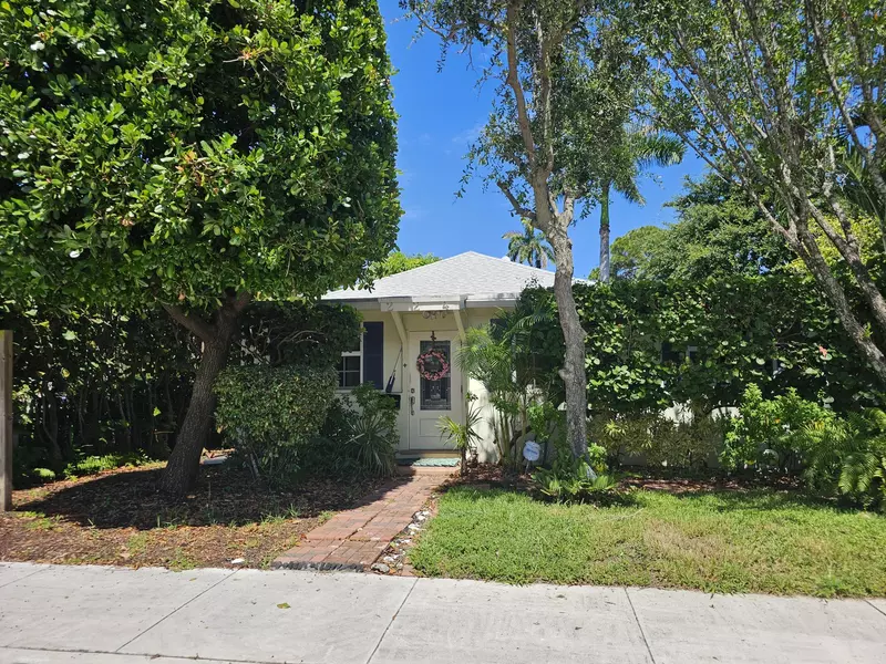 224 N Ocean Breeze, Lake Worth Beach, FL 33460