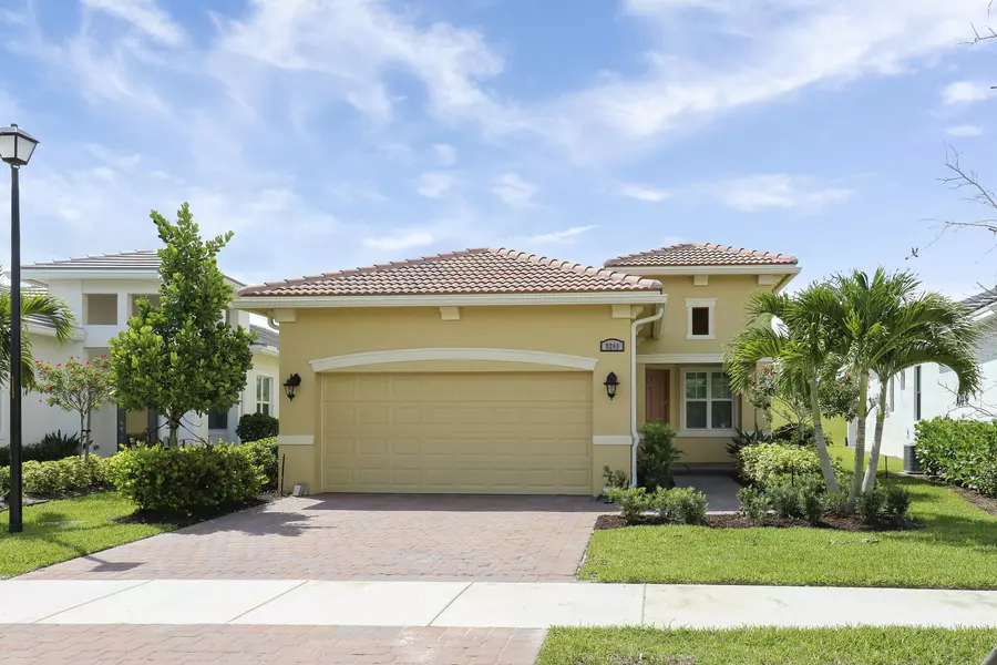 9249 SW Pepoli WAY, Port Saint Lucie, FL 34987