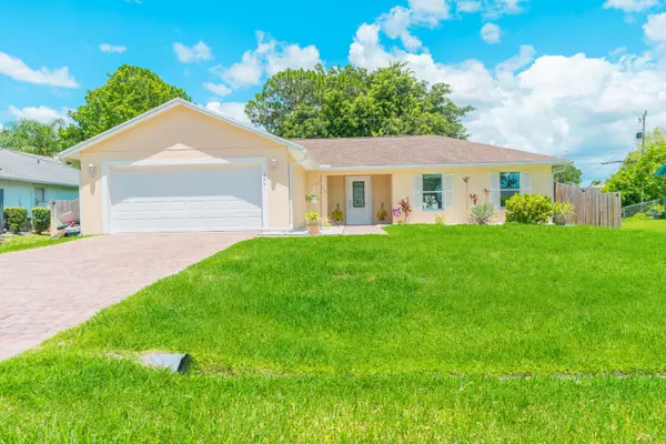 2841 SW Vittorio ST, Port Saint Lucie, FL 34953