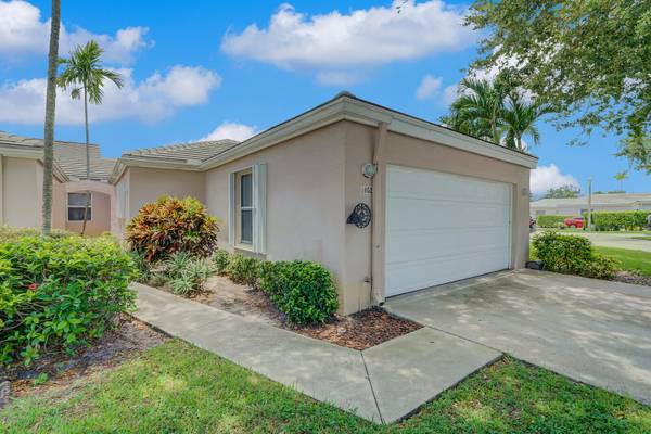 1052 Island Manor DR, Greenacres, FL 33413