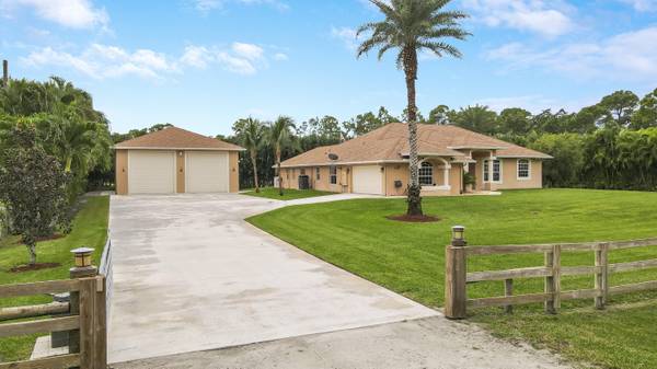 Loxahatchee, FL 33470,17228 N 91st PL