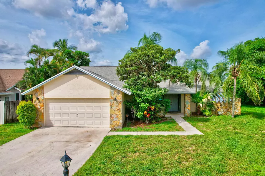 9312 Neptunes Basin CT, Boca Raton, FL 33434