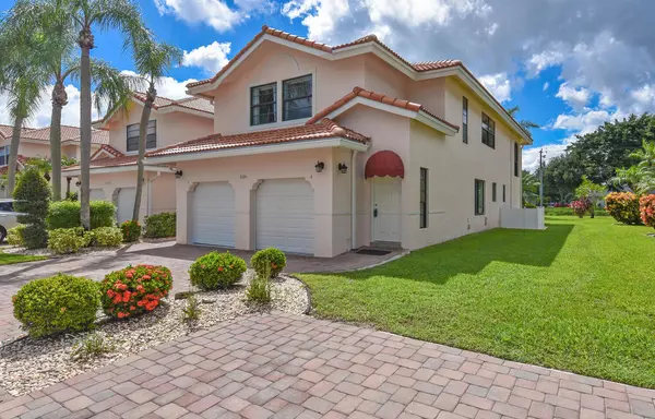 Boca Raton, FL 33496,8694 Via Reale 4 (61u)