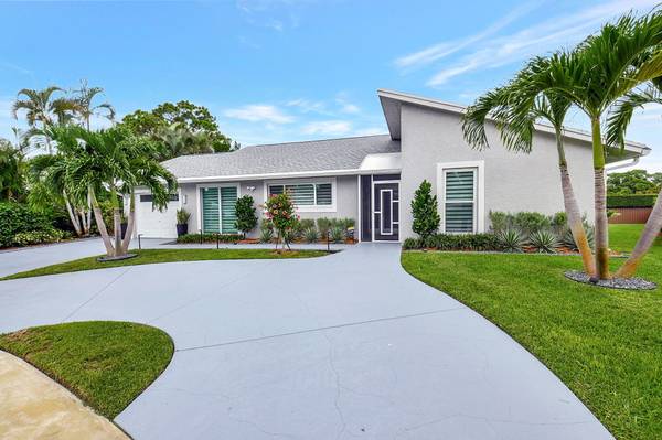 14627 Hideaway Lake LN, Delray Beach, FL 33484