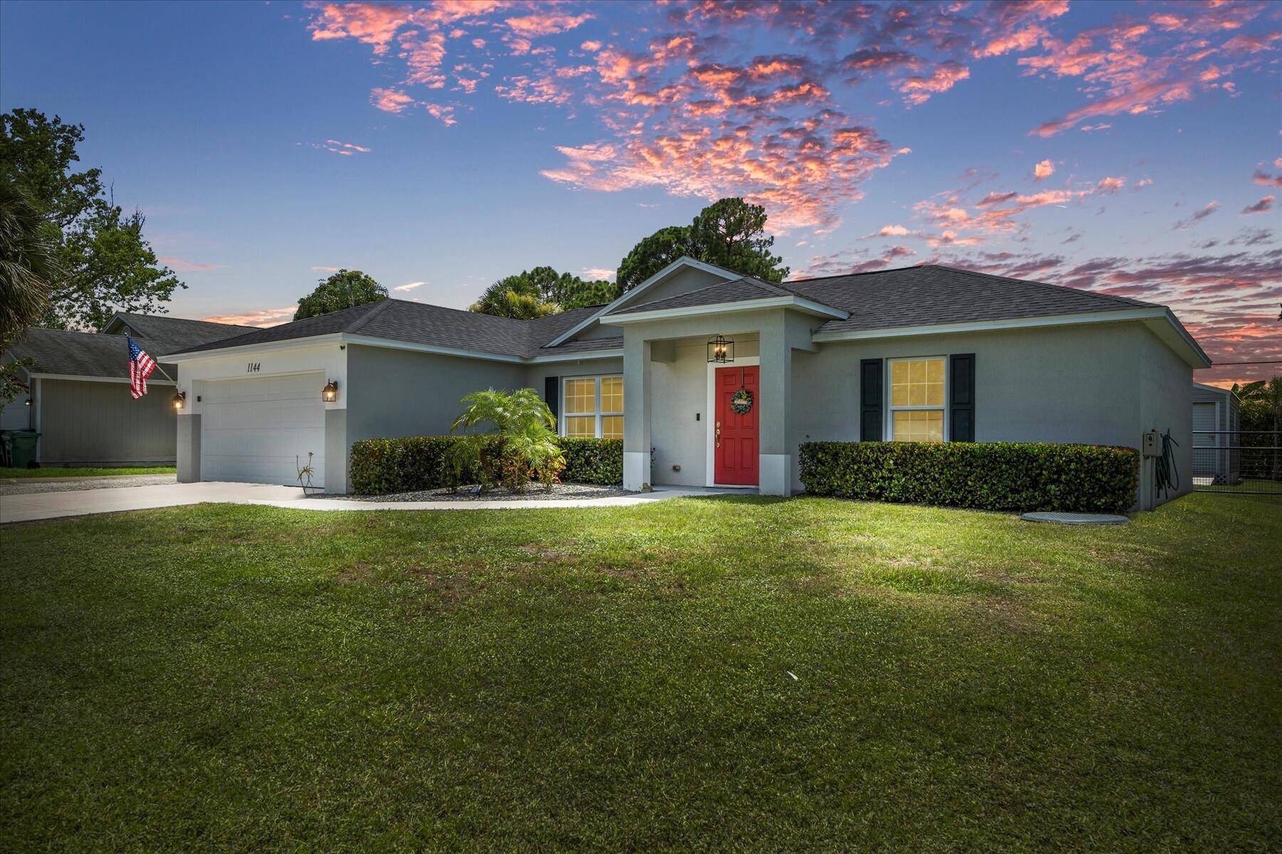 1144 SW Irving ST, Port Saint Lucie, FL 34983