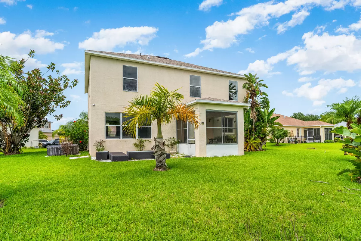 Vero Beach, FL 32968,5920 Carriage Lake CT