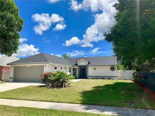 Boynton Beach, FL 33472,9122 Cavatina PL