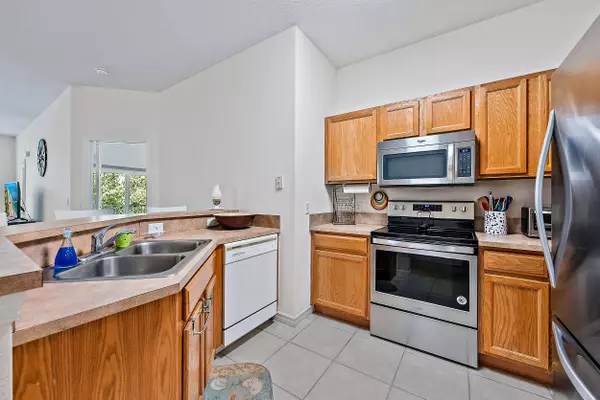 Tequesta, FL 33469,117 Lighthouse CIR B