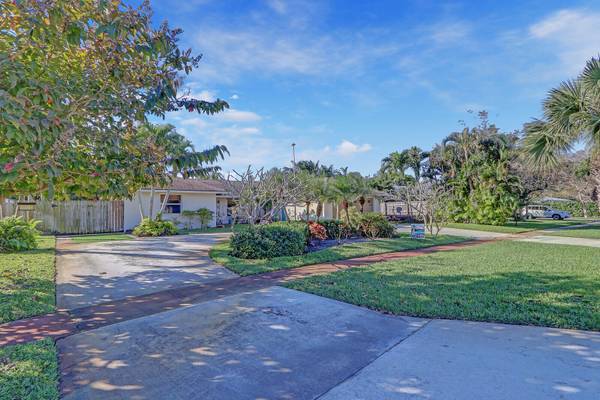 Jupiter, FL 33458,5140 Laird LN