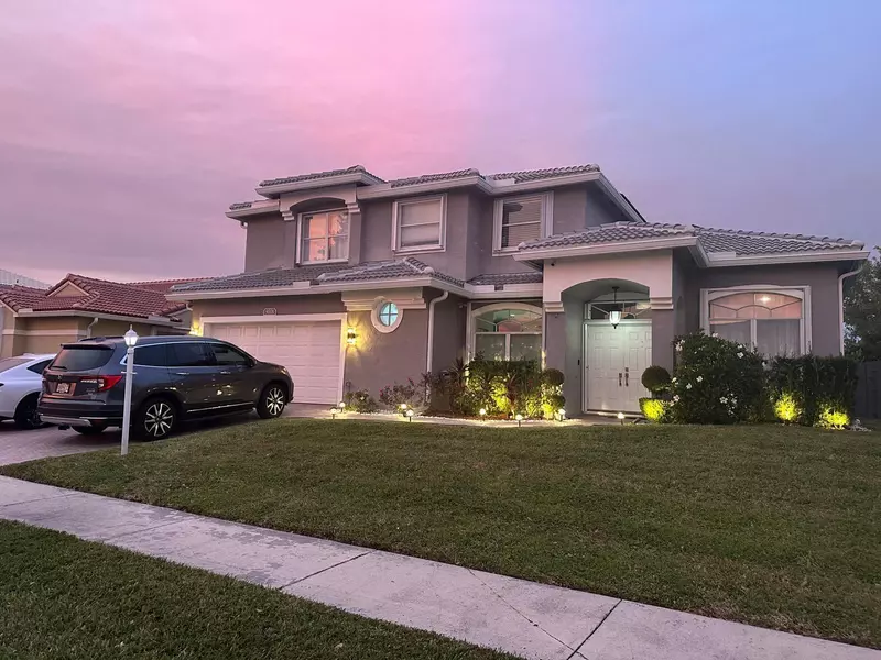 9701 Enchanted Pointe LN, Boca Raton, FL 33496