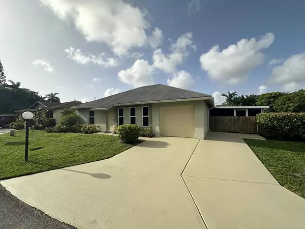 Delray Beach, FL 33445,4634 Pine Grove DR