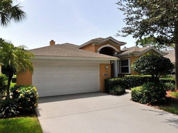 572 NW Montevina DR,  Port Saint Lucie,  FL 34986