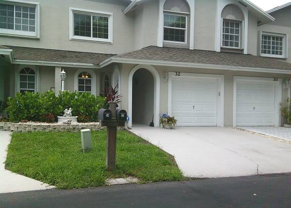 Boynton Beach, FL 33426,32 Desford LN