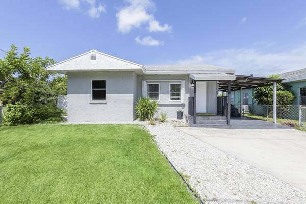 1307 N 21st ST,  Fort Pierce,  FL 34950