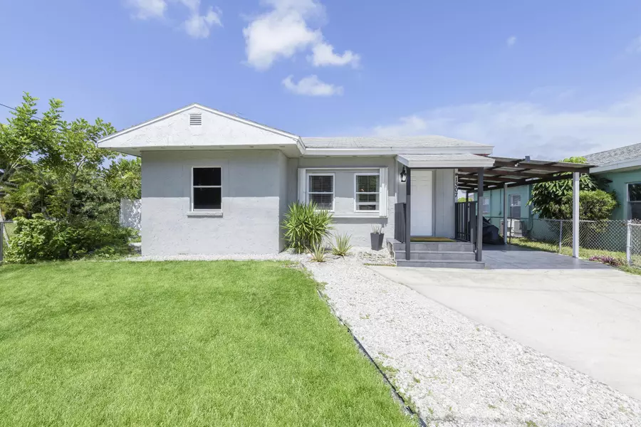 1307 N 21st ST, Fort Pierce, FL 34950