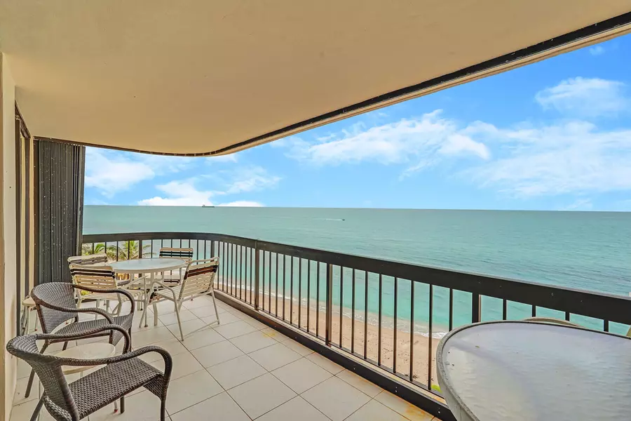 5380 N Ocean DR 6e, Singer Island, FL 33404