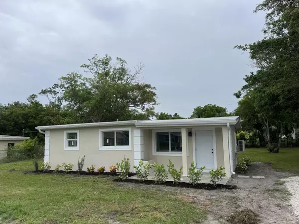 8658 SE Anthion WAY, Hobe Sound, FL 33455