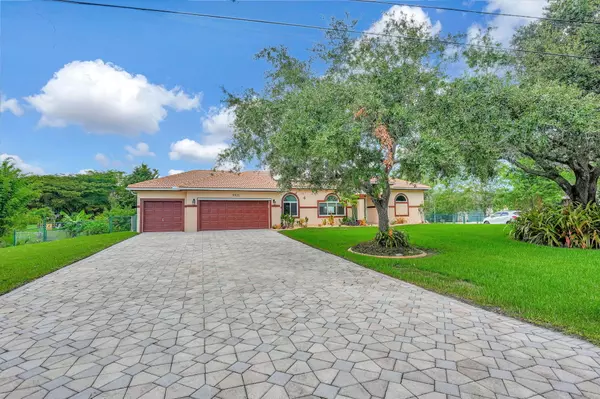 5521 SW 199th AVE, Southwest Ranches, FL 33332