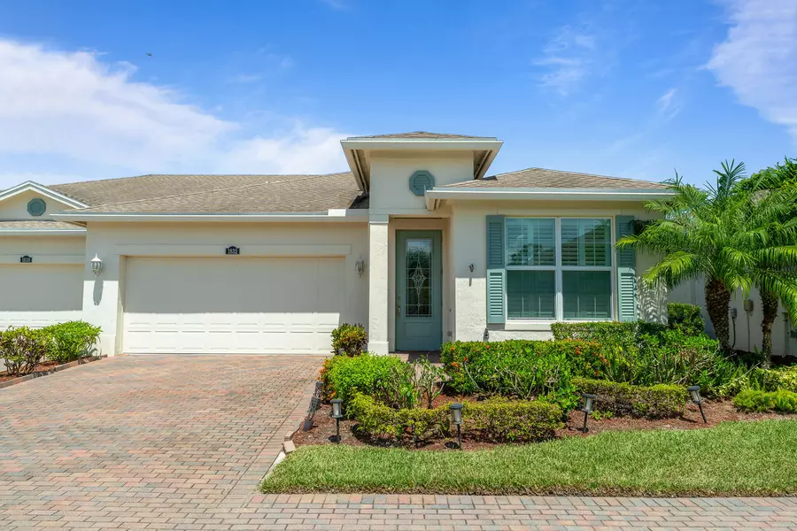 1832 Red Oak TER, Vero Beach, FL 32966