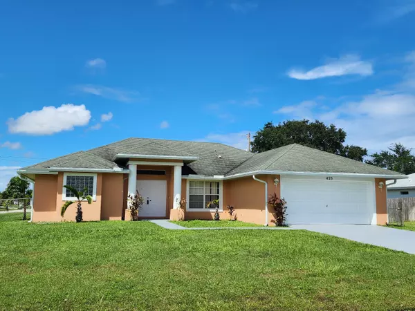 425 SW Mccomb AVE, Port Saint Lucie, FL 34953