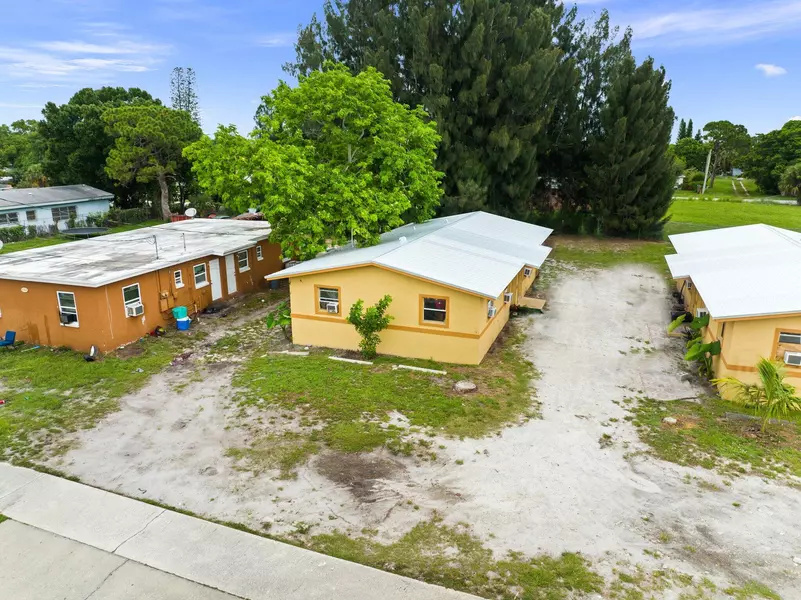 1306 N 21st ST, Fort Pierce, FL 34950