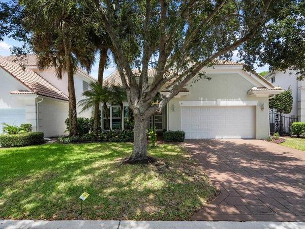 37 Princewood LN, Palm Beach Gardens, FL 33410