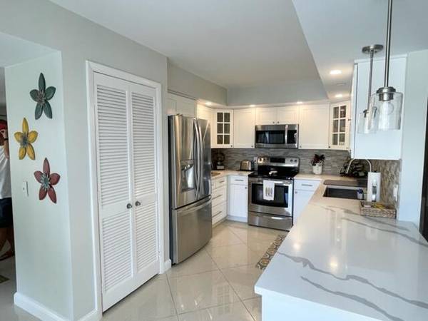 Jupiter, FL 33477,500 Ocean Trail WAY 204