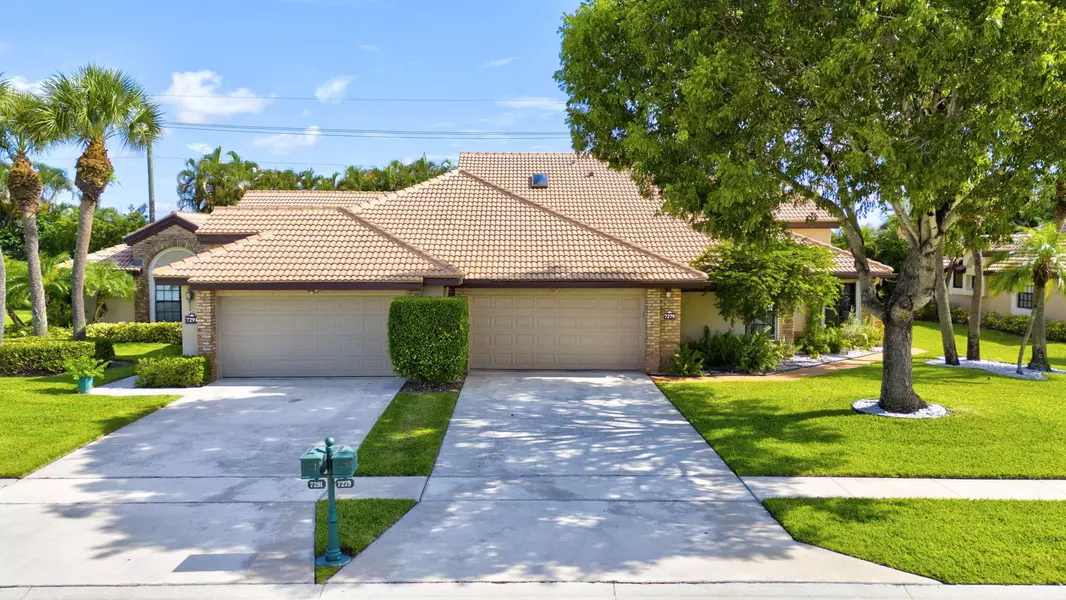 7279 Le Chalet BLVD, Boynton Beach, FL 33472