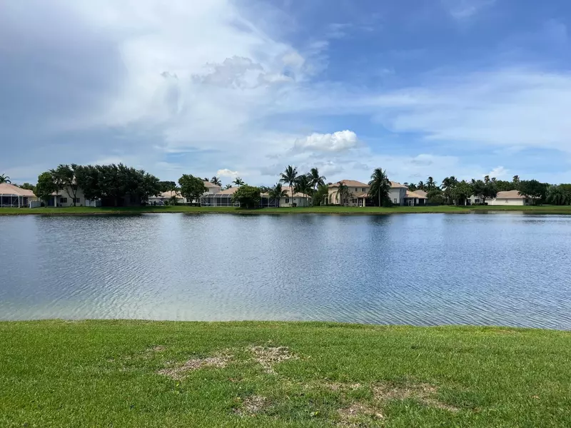 8593 Mangrove Cay, West Palm Beach, FL 33411